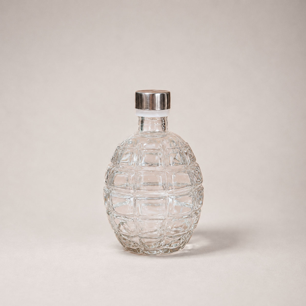 بطری شیشه ای بطری طرح نارنجک 450 ml - تصویر 1